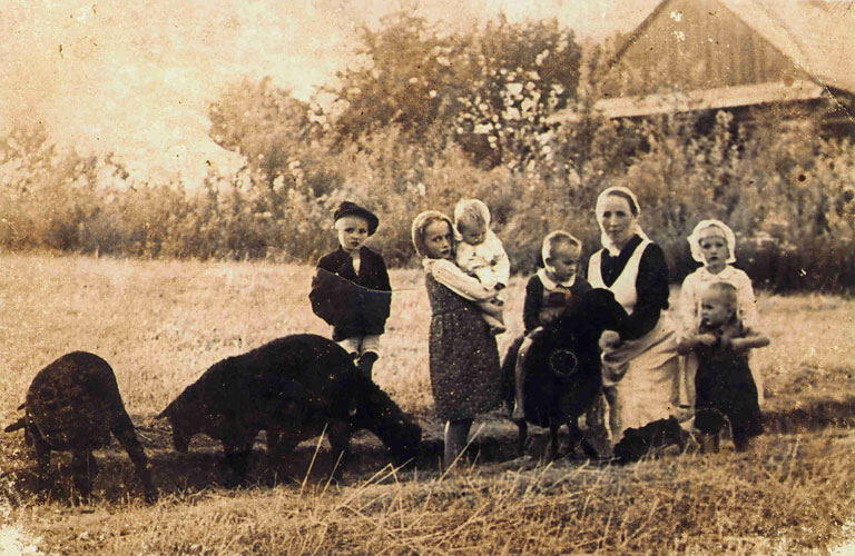 Wiktoria Ulma y sus seis hijos