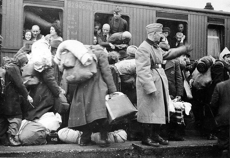 Die Deportation der Juden aus Deutschland in den Osten - Die Geschichte drei  jüdischer Gemeinden