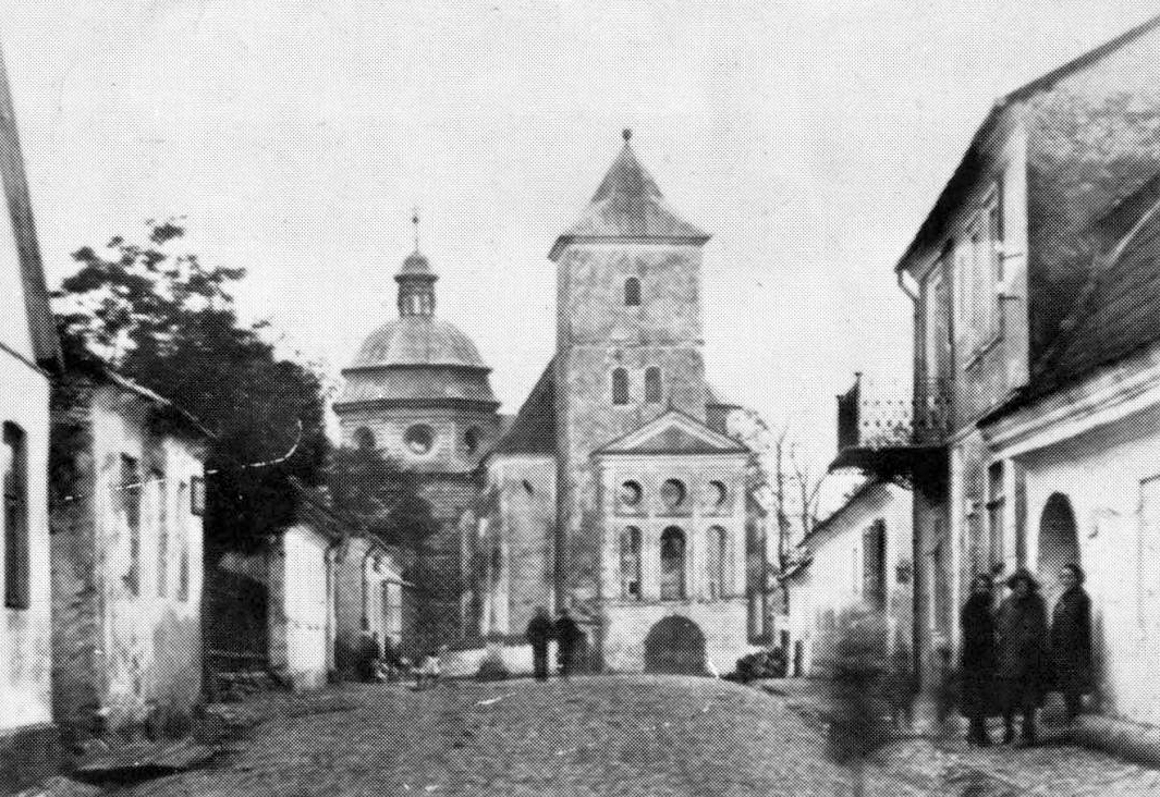 The Jewish Community of Staszów before the Holocaust