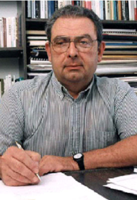 Profesor David Bankier 1947–2010