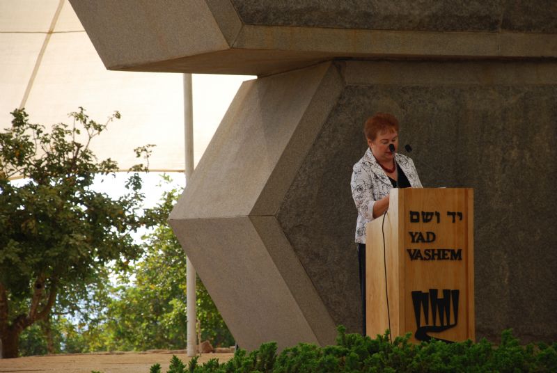 Dr. Bella Gutterman, Director of the International Institute for Holocaust Research at Yad Vashem speaking at the event
