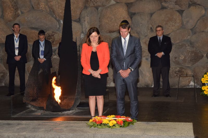 Premier and Mrs. Baird lay a wreath in the Hall of Remembrance