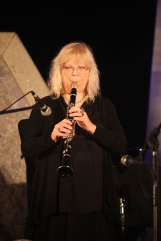 Miri Grossberg at the Mashiv Haruach concert