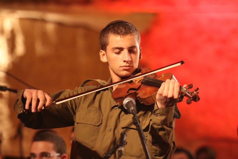 The "Mashiv Haruach" concert in the Valley of the Communities at Yad Vashem
