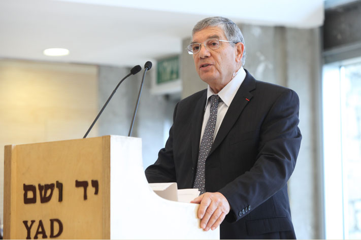 Chairman of the Yad Vashem Directorate Avner Shalev speaking during the ceremony