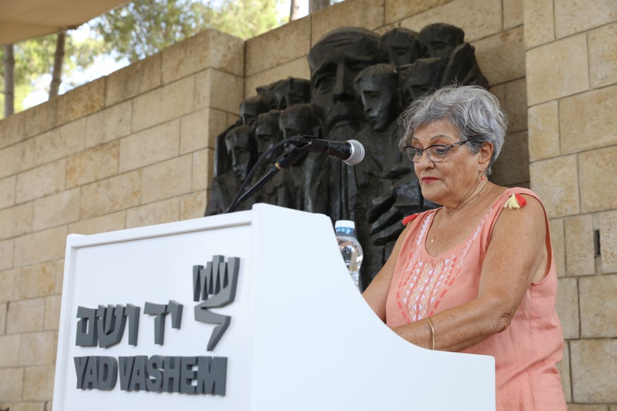 Telma Margalit Tzuk, representative of the the Korczak Educational Institute of Israel, at Yad Vashem