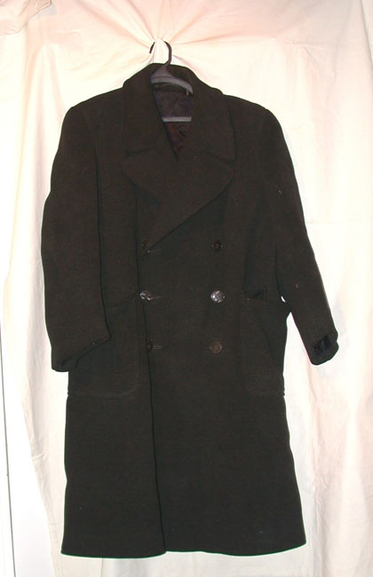 Coat that a Jew from Monastir sewed in 1943, anticipating deportation