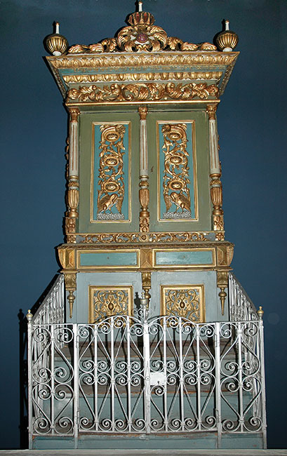 Torah Ark from the Apple Merchants’ Synagogue, Iaşi, Romania