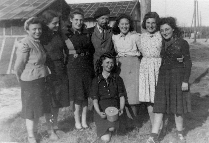 Gurs, France, Women in the camp