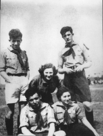 Warsaw, Poland, 1938, Members of Hashomer Hatzair, between them Mordechai Anielewicz (standing from right)