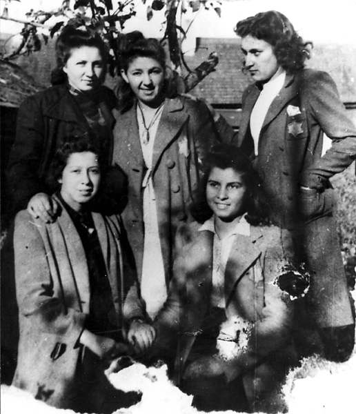 Kovno, Lithuania, Jewish Women in the Ghetto