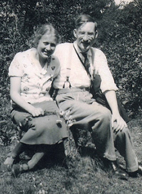 מנו ואליזבת קיפ, 1940, ארכיון יד ושם