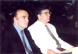 Dr. Samuel Pisar, Founder and Honorary President of the French Committe for Yad Vashem, (left), and Avner Shalev during a morning session of the International Conference