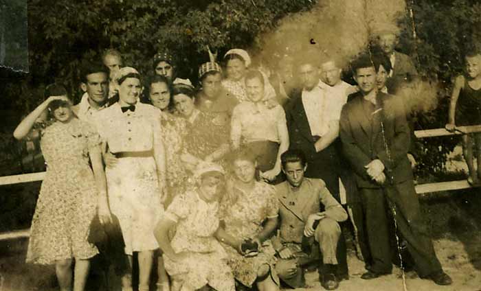 Янкель Иш с друзьями, Варакляны июль 1940 г.