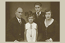 Hedi, parents and brother, prewar