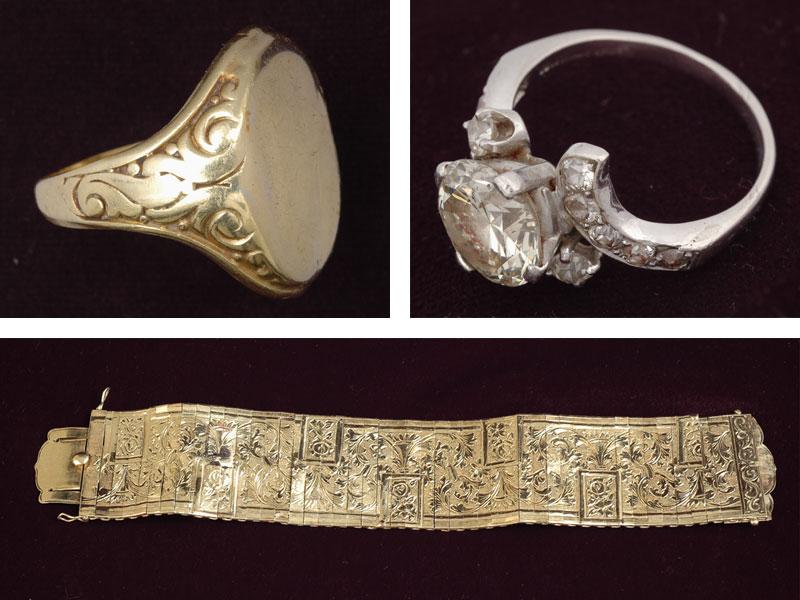 תכשיטים שמאיר האק העביר למשמרת עד באוסף החפצים של יד ושם כזיכרון לבעליהם אשר נספו בשואה