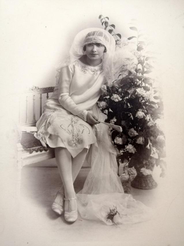 Anna Dzialowski, le jour de son mariage au Lutétia, Paris, 1929