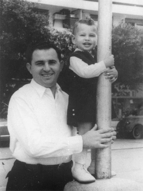 Shmuel Rozen and his son, Israel