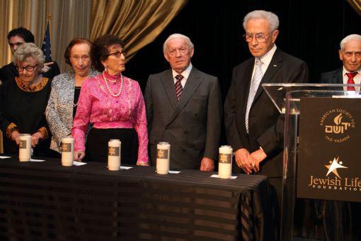 At the American Society for Yad Vashem’s ‘Saluting Hollywood’ Event there was a candle lighting ceremony featuring six Holocaust survivors