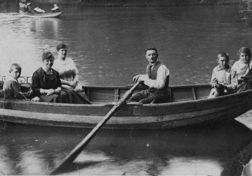 The Sibirski family.  Germany, 1917