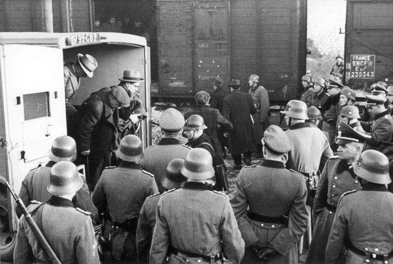 גירוש יהודים ממרסיי וסביבותיה, שעות הבוקר של 24 בינואר 1943