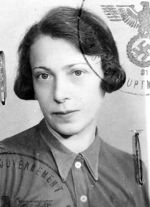 Dora Agatstein, Warsaw, during the war