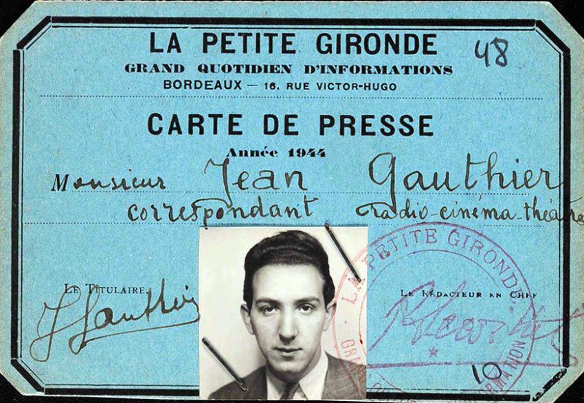 Fausse carte de presse au nom de Jean Gauthier, correspondant de &quot;La Petite Gironde&quot; à Bordeaux. Elle a été utilisée par Tony Gryn dans le cadre de son travail de résistance en France pendant la Shoah. La photo utilisée est celle de Tony.