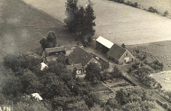 Aerial view of the farm of Marinus and Everdina van Beek in Bennekom