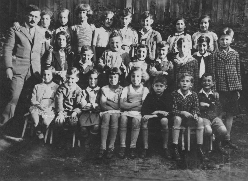 Class photograph at the school in Bielsko-Biała, Poland, 1932