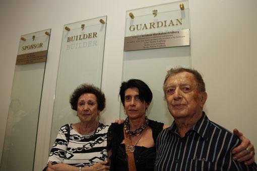 Right to left: Avraham Harshalom; his daughter, Tzeira Sofer and her mother Rachel