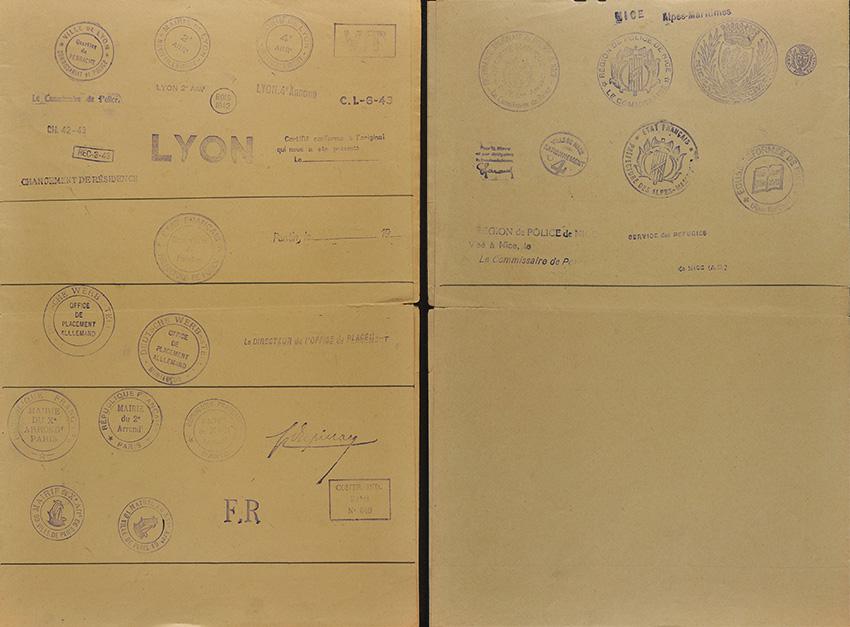 Différents tampons utilisés en France par Tony Gryn pour la confection de faux documents pour les Juifs et les membres de la Résistance française. 1943.