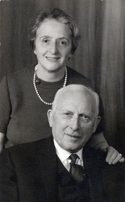 Professor Hermann Zondek and his wife Gerda in their home in Jerusalem in the 1970s
