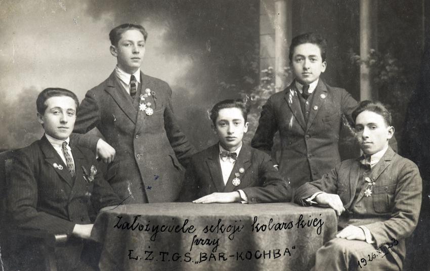 The founding of the cycling team of the Bar Kochba sports club in Lodz, December 23rd, 1926