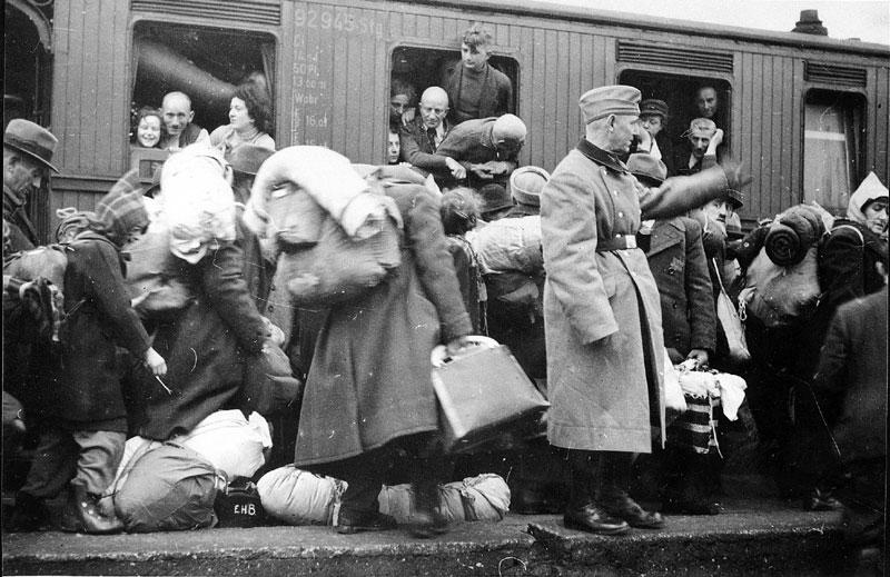 גירוש יהודים מבילפלד שבגרמניה לגטו ריגה בלטביה, דצמבר 1941