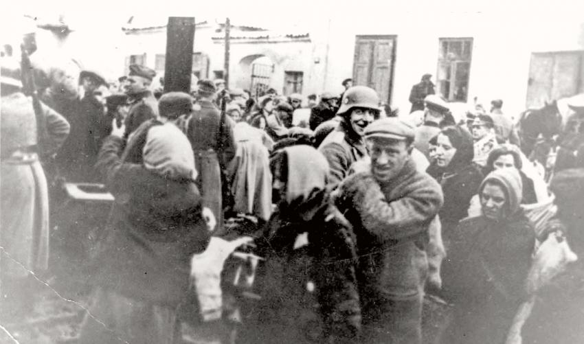 Депортация из гетто. Белосток, Польша. Август, 1943