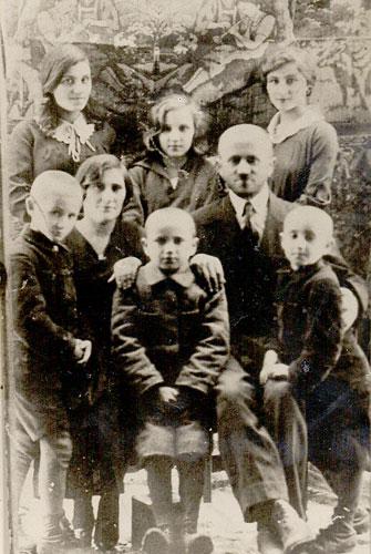 Семья Фани Розенфельд. 1930-е годы