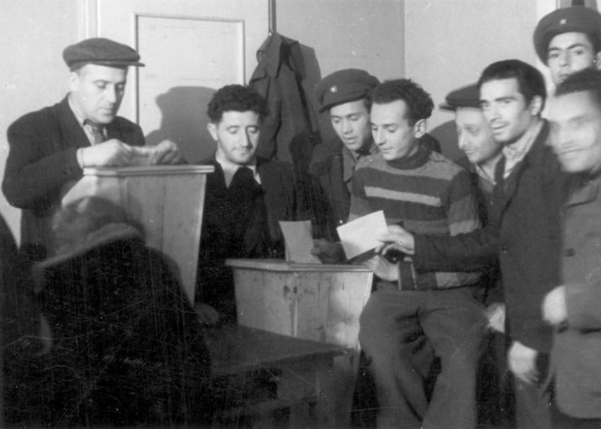בחירות לקונגרס מחנות העקורים, לייפהיים (Leipheim), גרמניה, אוקטובר 1946