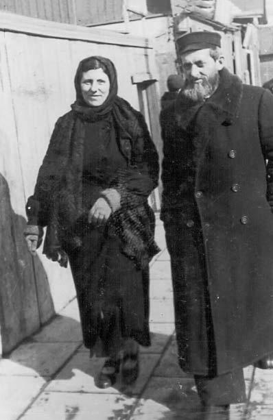 Symcha Goldenzon con su esposa Chaja Fajga (apellidada de soltera Tau), Chełm, antes de la guerra