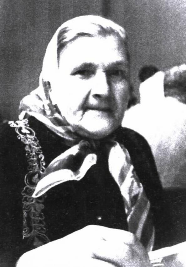 מריה קז'וצק, מסתירתה של מירה בקר לבית קוסוביצר