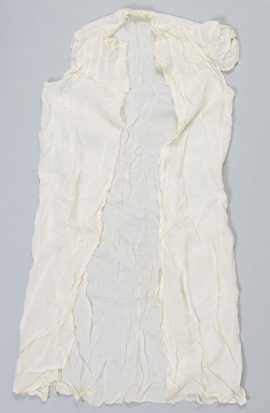 Nightdress that Breindel Gittler Teitelbaum made from the cloth of a parachute after her liberation from the Langenbielau camp