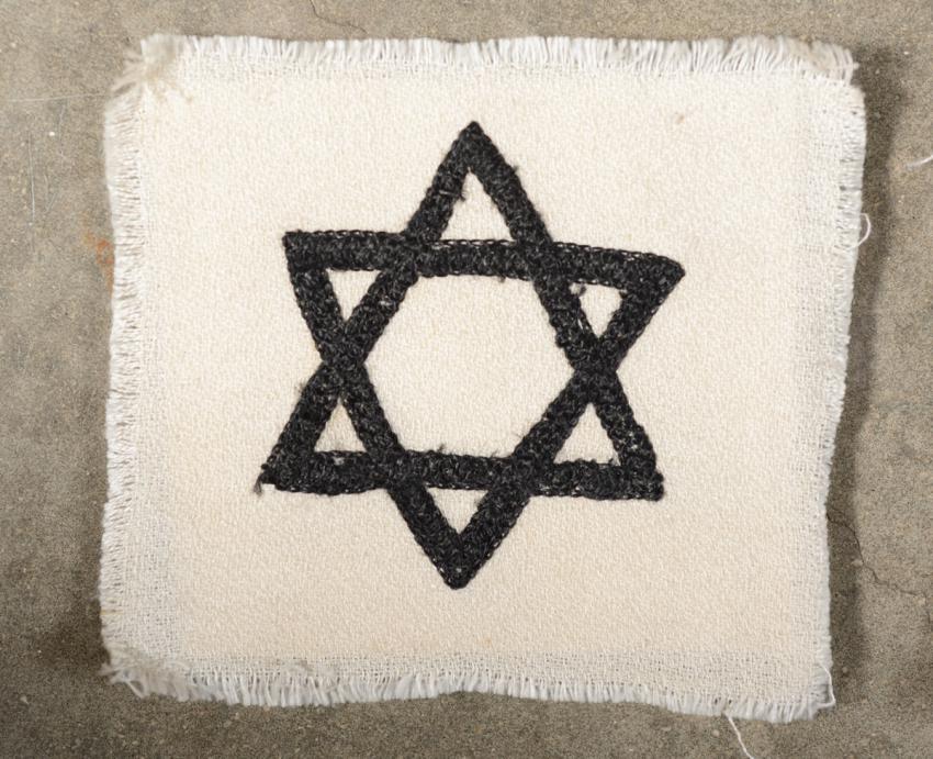 Jewish badge from Romania. 