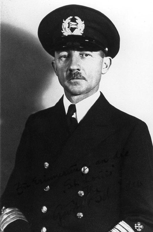 Gustav Schroeder, capitán del barco «St. Louis» en el fatídico viaje