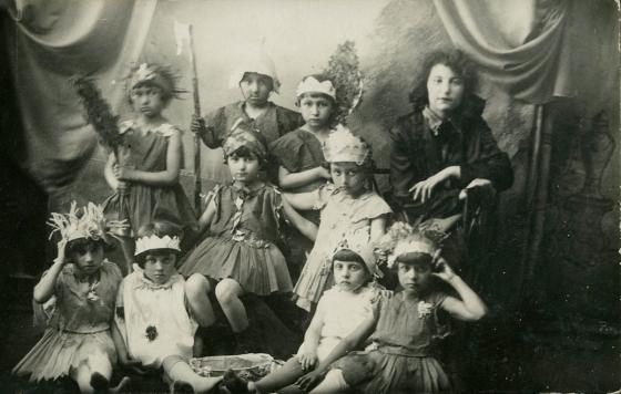 The Children of the &quot;Gani&quot; kinderfarden dressed for a Purim performance, Eishishok, Poland