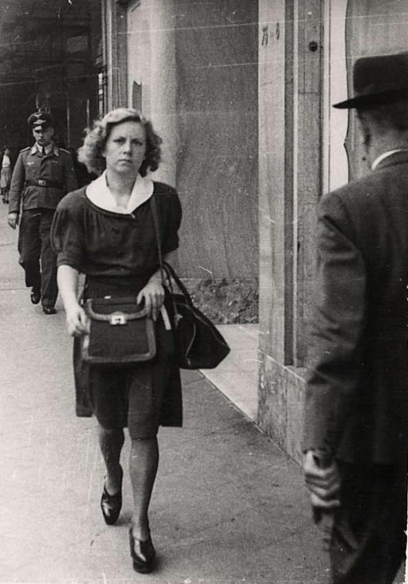 Andrée Geulen en Bruselas durante la ocupación