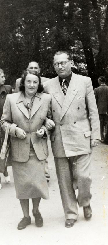 Maximillian and Rozina Auerbach. Žilina, Czechoslovakia, prewar
