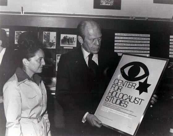 Yaffa Eliach with US president Gerald Ford in the Center for Holocaust Studies, New York, NY, USA