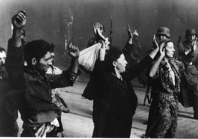 华沙隔都起义期间被捕的犹太人，波兰华沙，1943年