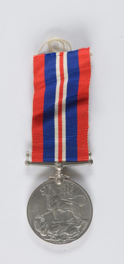 מדליה בריטית אשר הוענקה ליואל צרבונגורה על השתתפותו במלחמת העולם השנייה