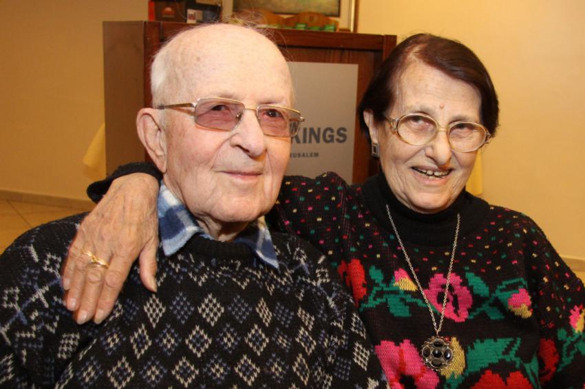 2010 – נחום וגניה מנור חוגגים 60 שנות נישואין. 
