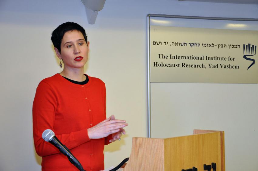 Dr. Diana Dumitru lecturing at the international workshop on the ongoing research project &quot;Jews and Non-Jews during the Holocaust in the USSR: The Perspective of Inter-ethnic Relations&quot;. November 28 – 29, 2016, Yad Vashem 